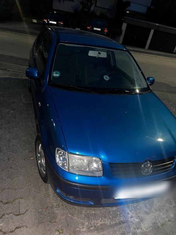 Blau Gebraucht 2001 VW Polo Kleinwagen | 900 € (Guter Preis) - Bild 1/4