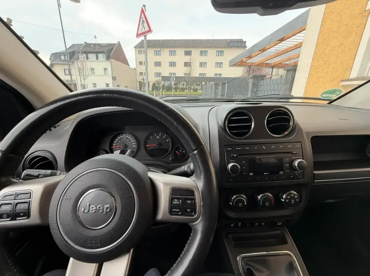 Brugt Jeep Compass 156 HK (114 kW) 2011 Hvid SUV
