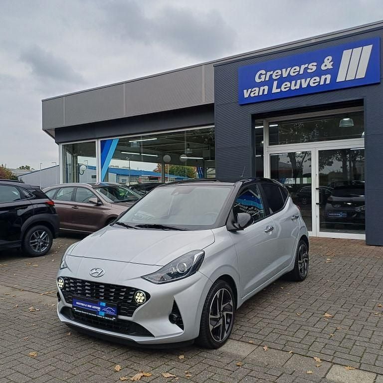 Silber Gebraucht 2023 Hyundai i10 Prime Kleinwagen | 18.000 € (Fairer Preis) - Bild 1/4