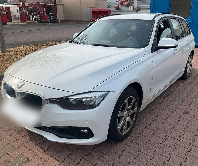Gebraucht BMW 318 150 PS (110 kW) 2016 Weiß Kombi