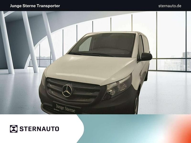 Arktikweiß Gebraucht 2024 Mercedes Vito Van / Kleinbus | 30.881 € (Fairer Preis) - Bild 1/4