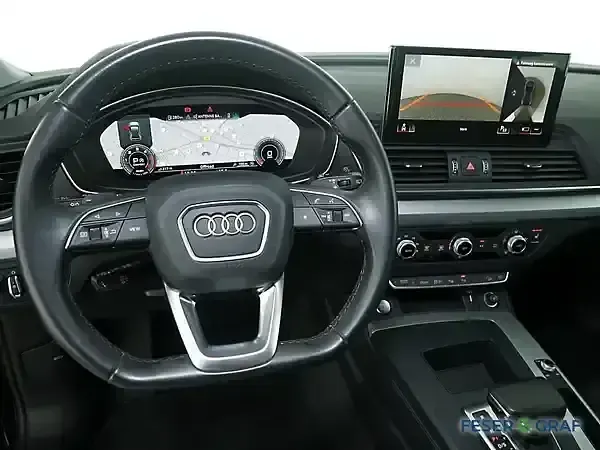 Gebraucht Audi Q5 Sport 286 PS (210 kW) 2022 Mythosschwarz metallic SUV