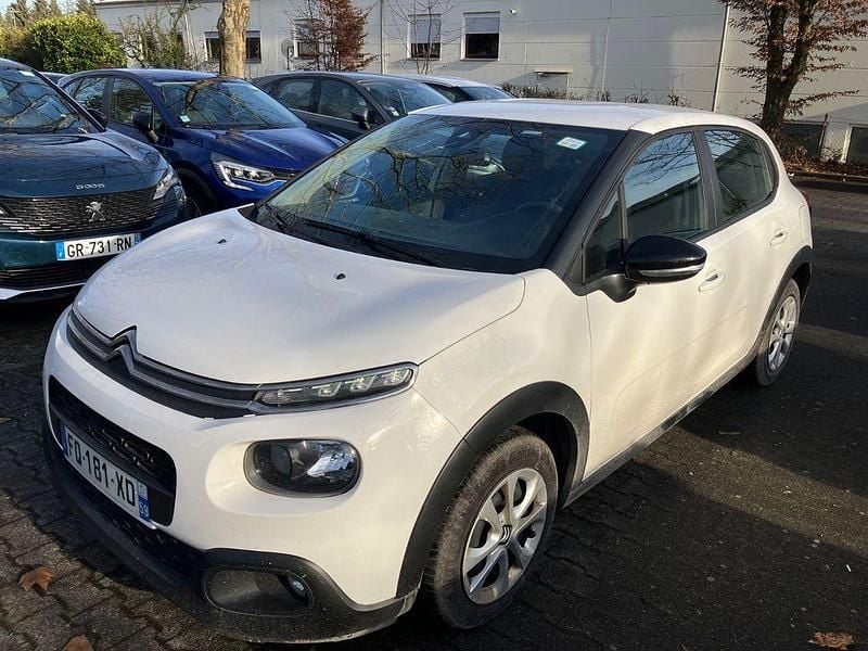 Weiß Gebraucht 2020 Citroën C3 PureTech Limousine | 6.188 € (Guter Preis) - Bild 1/4