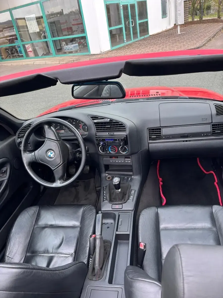 Gebraucht BMW 318 M Sport 116 PS (85 kW) 2000 Rot Cabrio