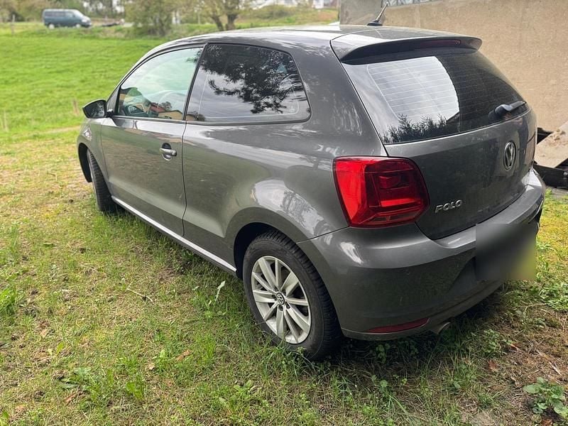 Brugt VW Polo 90 HK (66 kW) 2015 Grå Hatchback