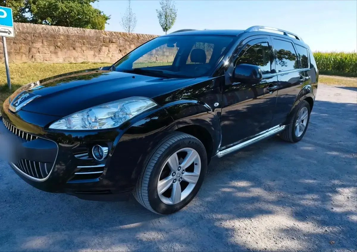 Gebraucht Peugeot 4007 156 PS (114 kW) 2010 Schwarz SUV