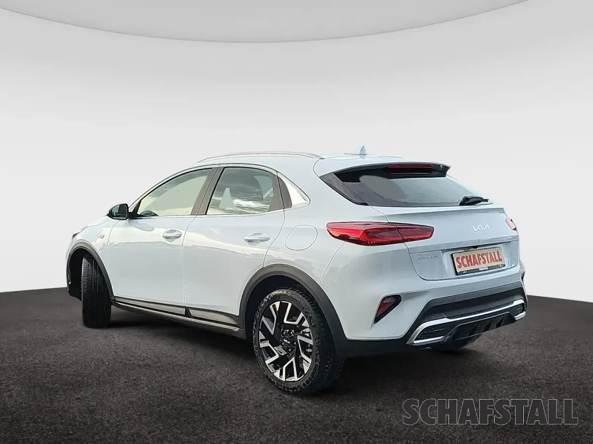 Neu Kia XCeed Comfort 140 PS (102 kW) 2025 Weiss (casa white) SUV
