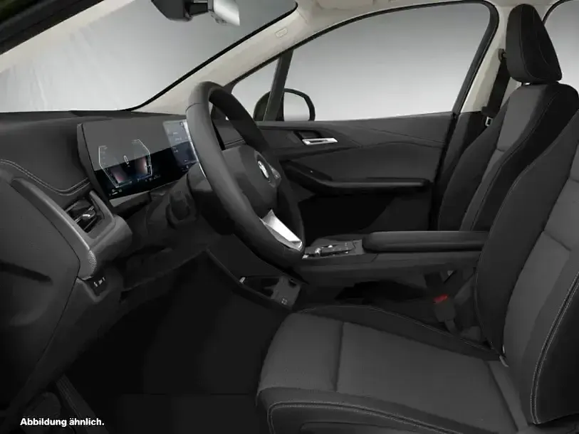 Gebraucht BMW 220 Active Tourer Efficient Dynamics 170 PS (125 kW) 2025 Grün Van / Kleinbus