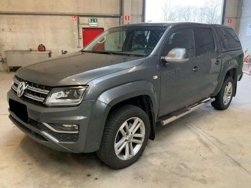 Gebraucht VW Amarok Highline 224 PS (164 kW) 2018 Indiumgrau metallic Pickup