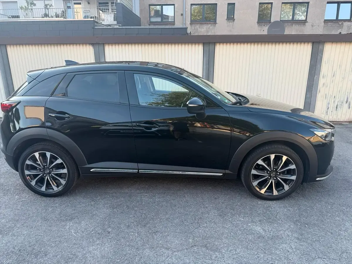 Gebraucht Mazda CX-3 121 PS (88 kW) 2019 Schwarz SUV