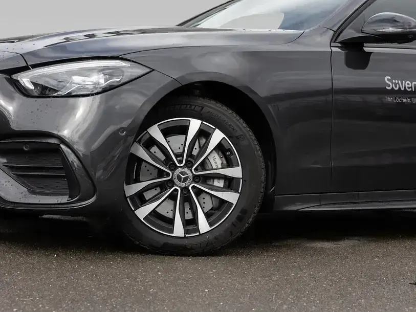 Gebraucht Mercedes C180 AMG 170 PS (125 kW) 2026 Andere Limousine