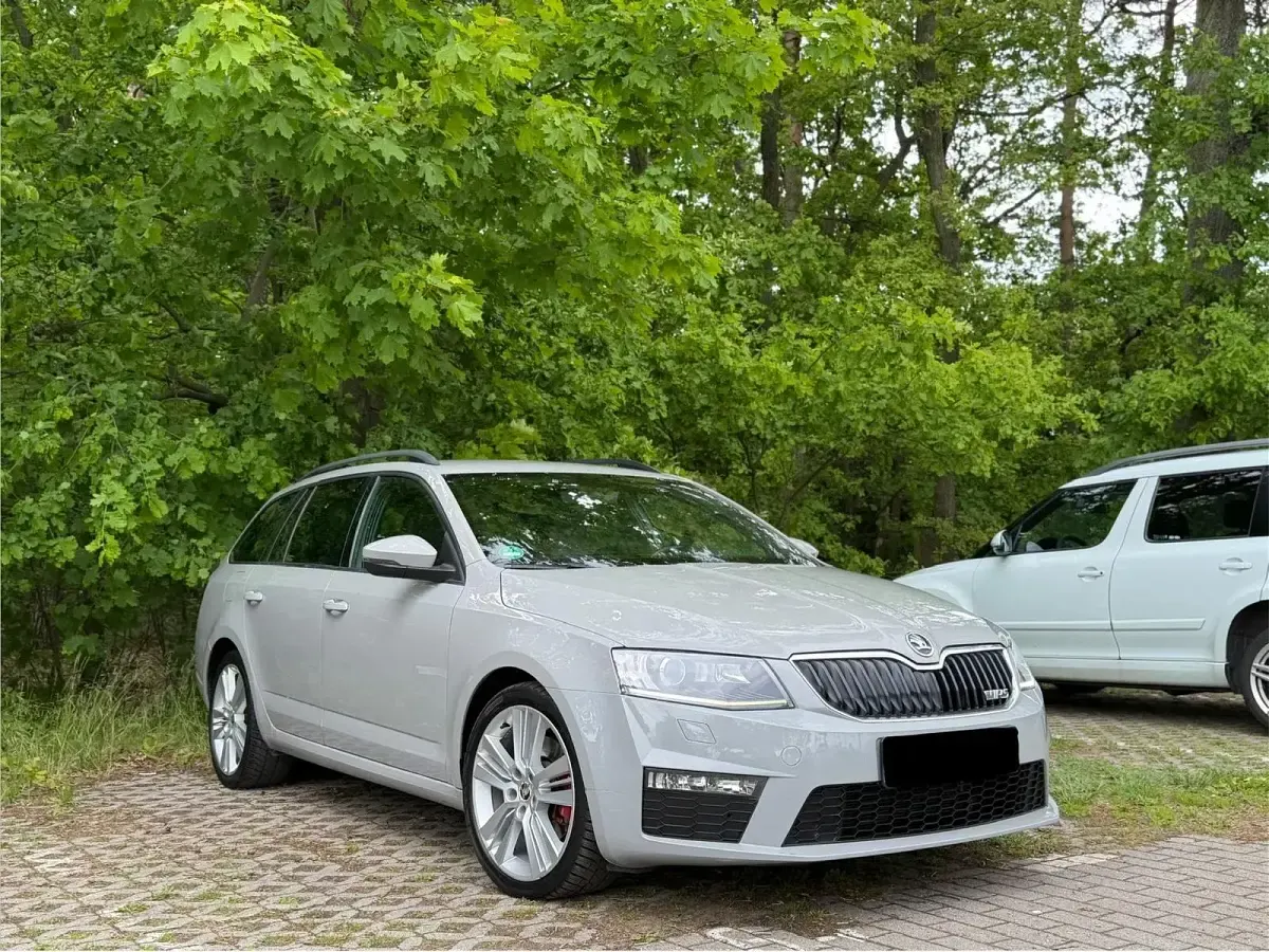 Gebraucht Skoda Octavia vRS 184 PS (135 kW) 2016 Andere farben Kombi