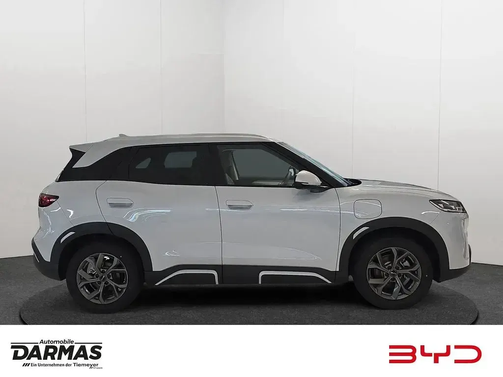 Neu BYD Atto 2 Comfort 150 kW (204 PS) 2026 Skiing white SUV