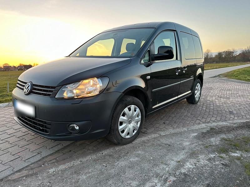 Usata VW Caddy 109 CV (80 kW) 2013 Nero Monovolume