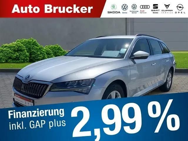 Silber Gebraucht 2022 Skoda Superb Ambition Kombi | 23.470 € (Guter Preis) - Bild 1/4