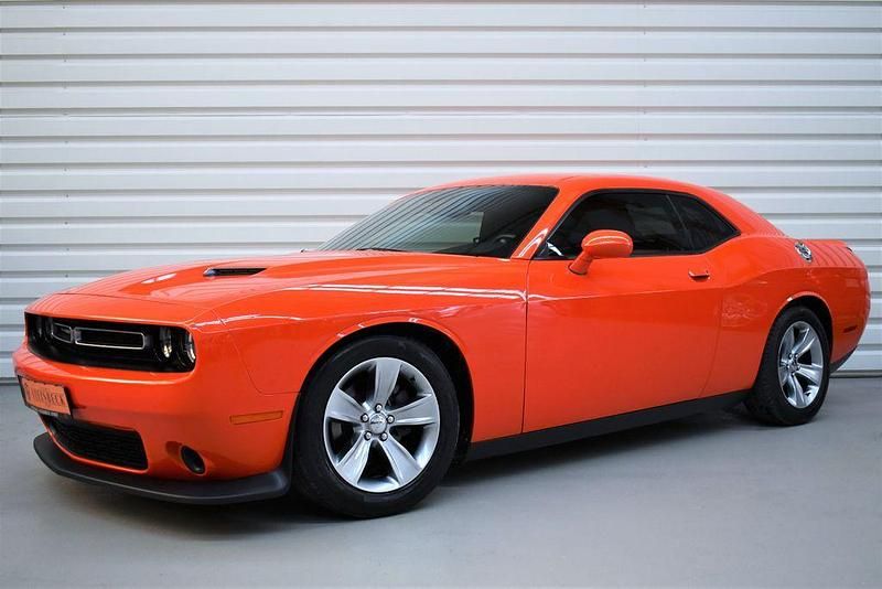 Gebraucht Dodge Challenger SXT 309 PS (227 kW) 2020 Orange Coupé