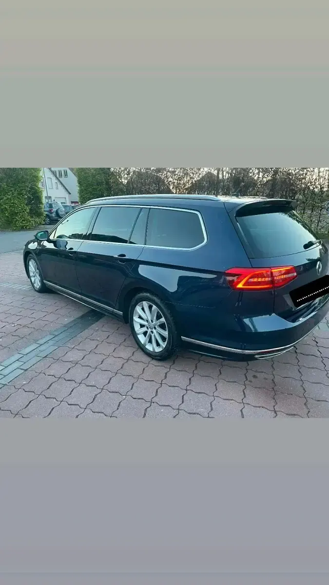 Second-hand VW Passat 240 CP (176 kW) 2015 Albastru Break