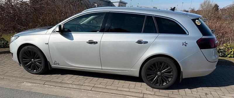 Gebraucht Opel Insignia 136 PS (100 kW) 2016 Silber Kombi