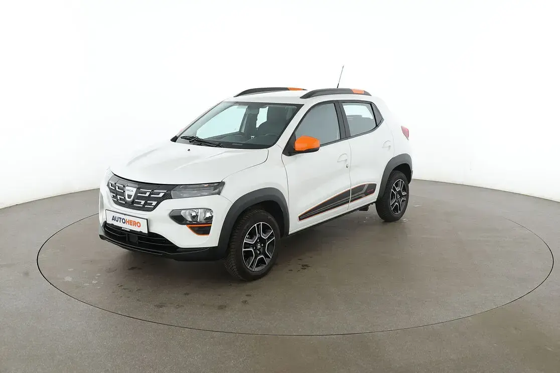Gebraucht Dacia Spring Comfort Plus 33 kW (45 PS) 2022 Kleinwagen