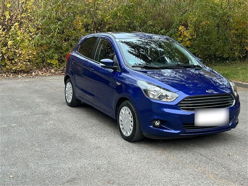Gebraucht Ford Ka Plus 86 PS (63 kW) 2018 Blau Kleinwagen