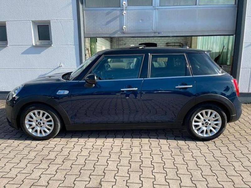 Second-hand Mini Cooper 170 CP (125 kW) 2015 Albastru Hatchback