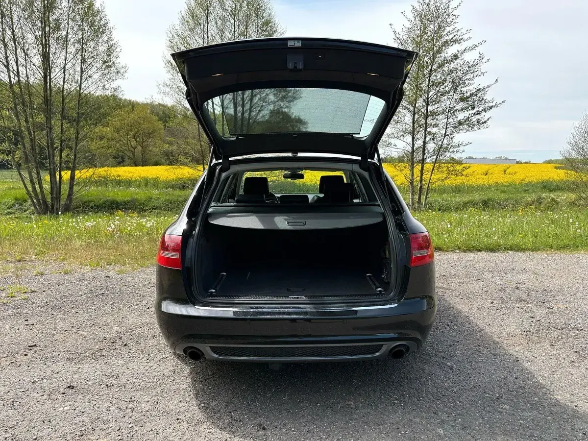 Używany Audi A6 S-line plus 290 KM (213 kW) 2011 Czarny Kombi