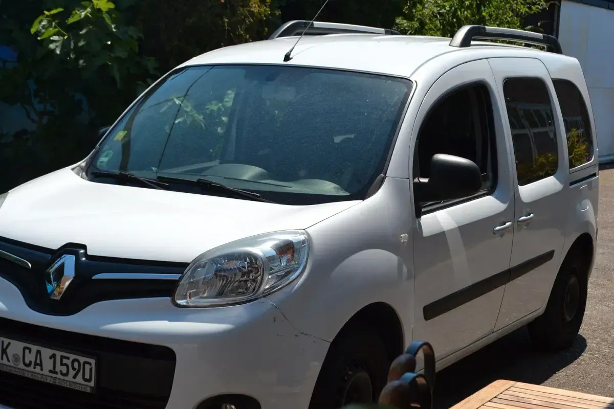 Gebraucht Renault Kangoo 114 PS (83 kW) 2014 Weiß Van / Kleinbus
