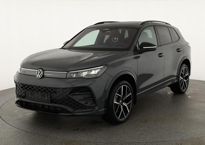 Delfingrau metallic Neu 2025 VW Tiguan R-line SUV | 53.495 € (Guter Preis) - Bild 1/4