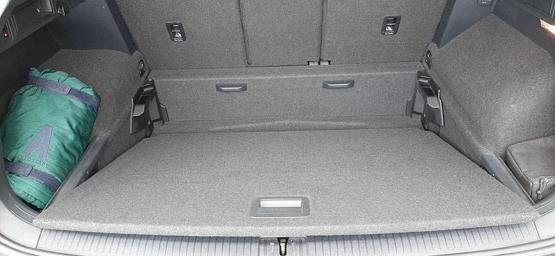 Gebraucht VW Tiguan R-line 150 PS (110 kW) 2016 Schwarz SUV