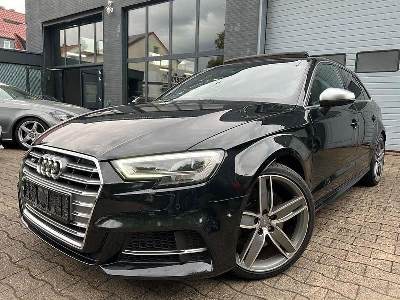 Schwarz Gebraucht 2017 Audi S3 Sport Limousine | 26.800 € (Etwas zu teuer) - Bild 1/4