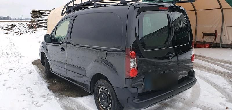 Gebraucht Citroën Berlingo 90 PS (66 kW) 2016 Schwarz Van / Kleinbus