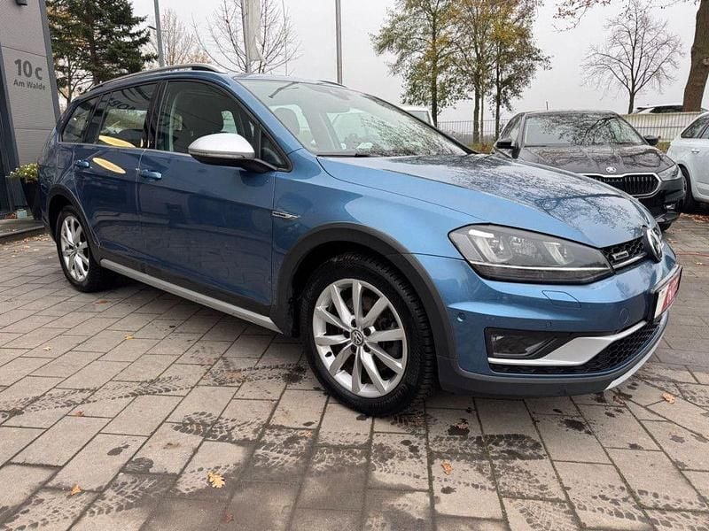 Gebraucht VW Golf VII 184 PS (135 kW) 2017 Blau Kombi