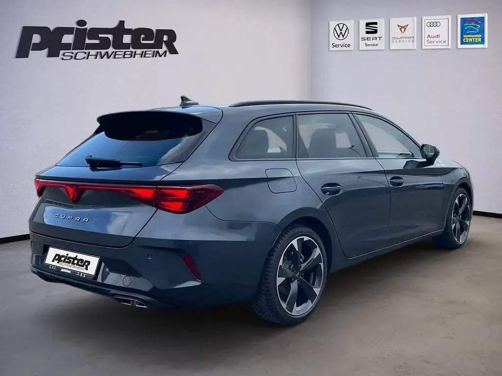 Neu Cupra Leon 150 PS (110 kW) 2026 Schwarz Kombi