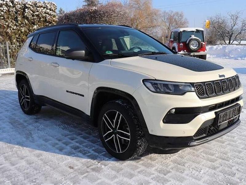 Gebraucht Jeep Compass 241 PS (177 kW) 2022 Weiß SUV