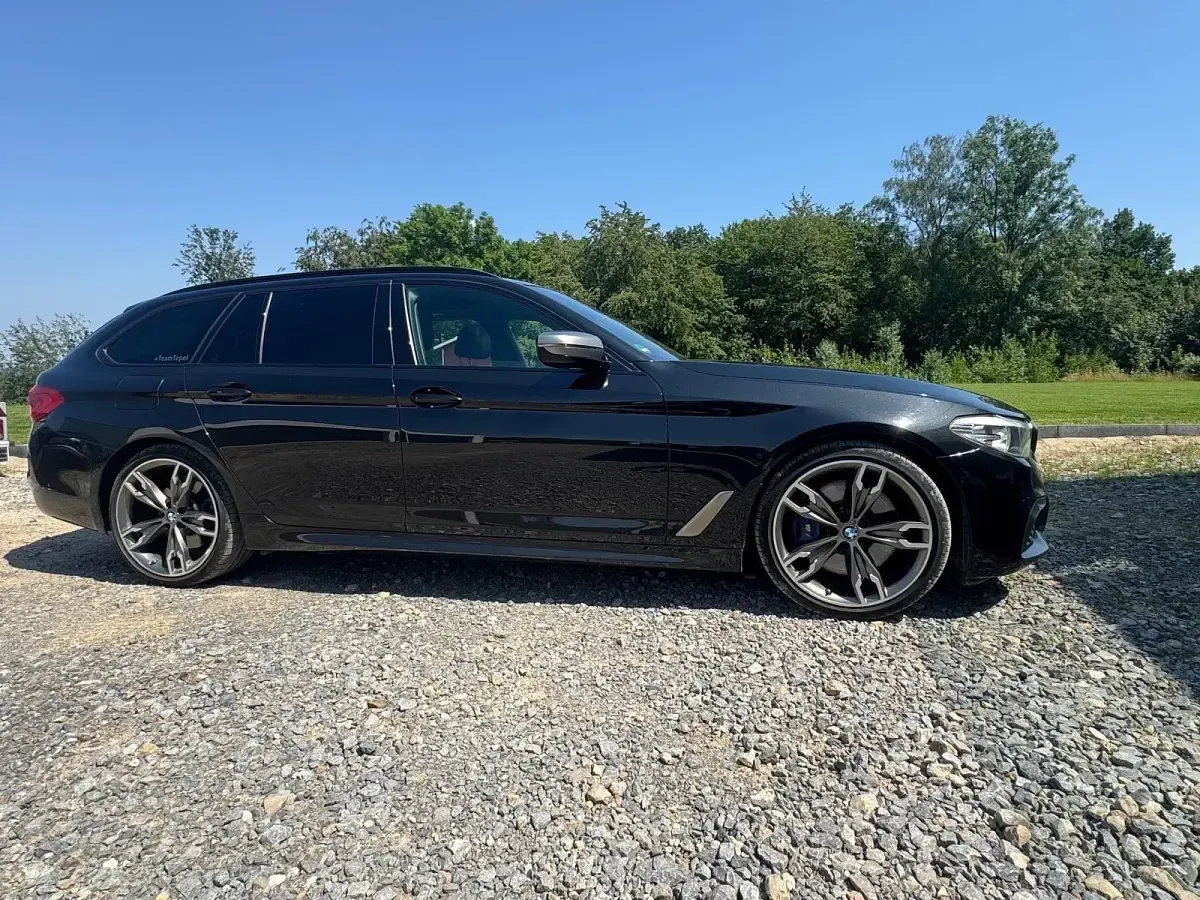 Gebraucht BMW M550 M Sport 400 PS (294 kW) 2018 Schwarz Limousine