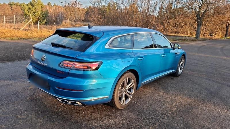 Blau Gebraucht 2022 VW Arteon R-line Kombi | 21.900 € (Fairer Preis) - Bild 1/4