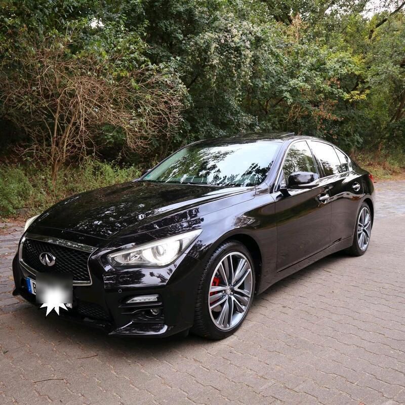 Schwarz Gebraucht 2014 Infiniti Q50 Limousine | 12.750 € - Bild 1/4