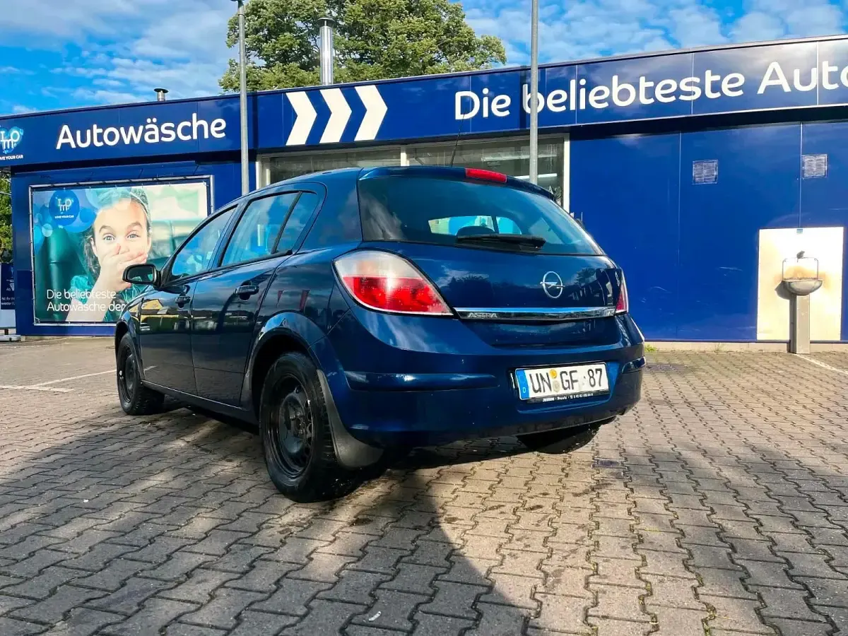 Gebraucht Opel Astra 90 PS (66 kW) 2005 Blau Kleinwagen
