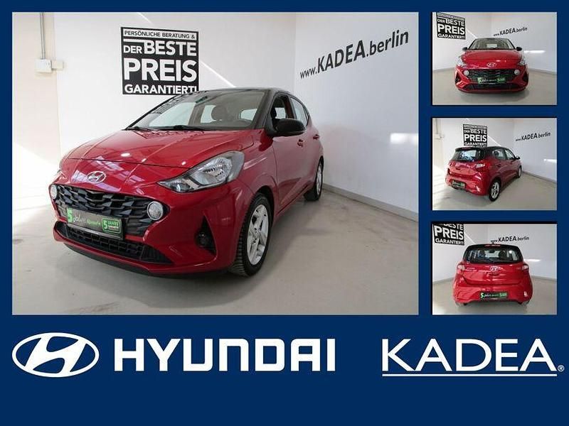 Gebraucht Hyundai i10 90 PS (66 kW) 2022 Dragon red/ phantom black / mic (metallic) Kleinwagen