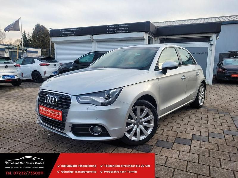 Silber Gebraucht 2013 Audi A1 Sportback Attraction Kleinwagen | 10.690 € (Superpreis) - Bild 1/4