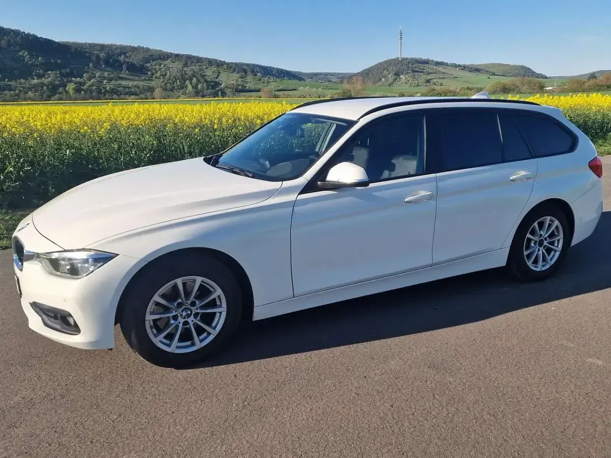 Second-hand BMW 320 Advantage 190 CP (139 kW) 2017 Alb Break