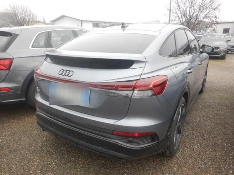 Gebraucht Audi Q4 Sportback e-tron S-Line 210 kW (286 PS) 2024 Blau SUV