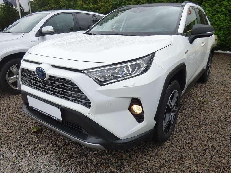 Weiß Gebraucht 2019 Toyota RAV4 Hybrid Lounge SUV | 28.850 € (Fairer Preis) - Bild 1/4