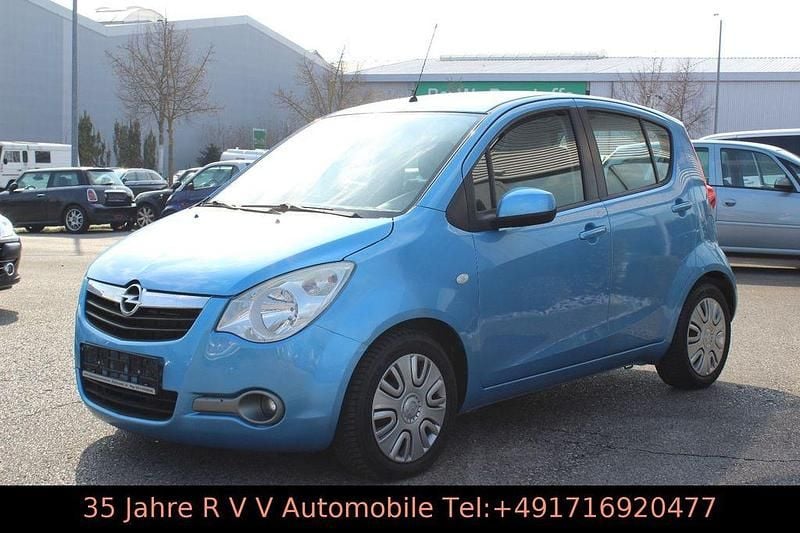 Gebraucht Opel Agila Edition 94 PS (69 kW) 2012 Blau Kleinwagen
