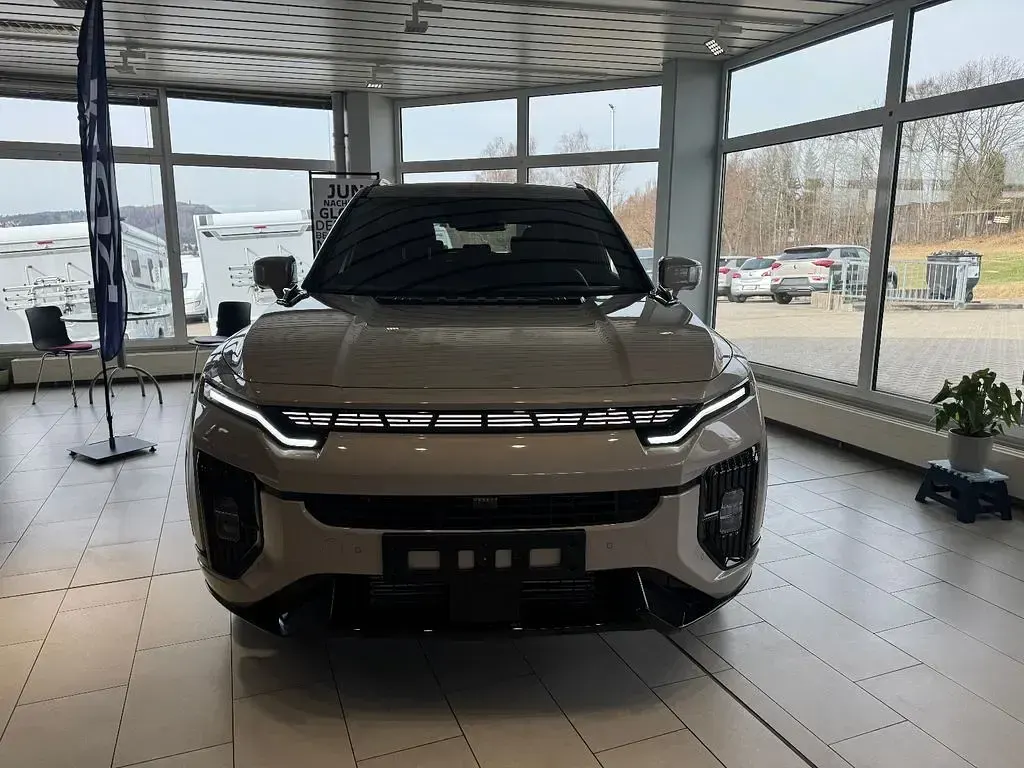 Neu KGM Actyon 163 PS (119 kW) 2026 Grau SUV