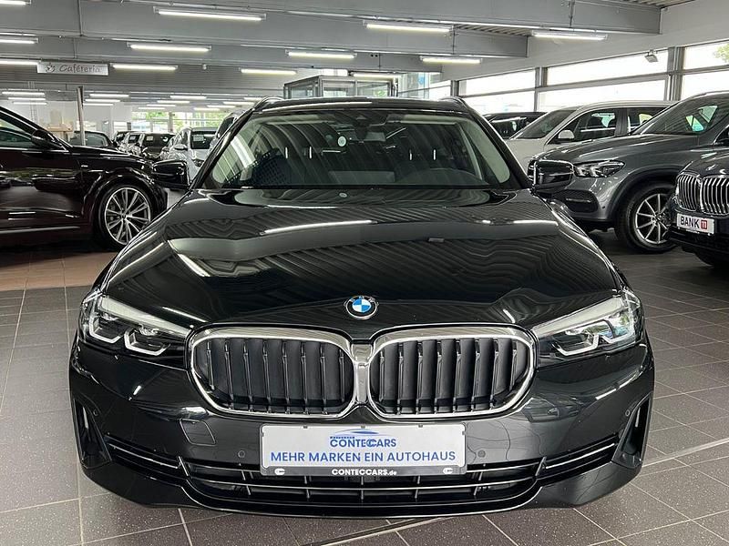 Gebraucht BMW 520 Sport Line 190 PS (139 kW) 2022 Schwarz Kombi