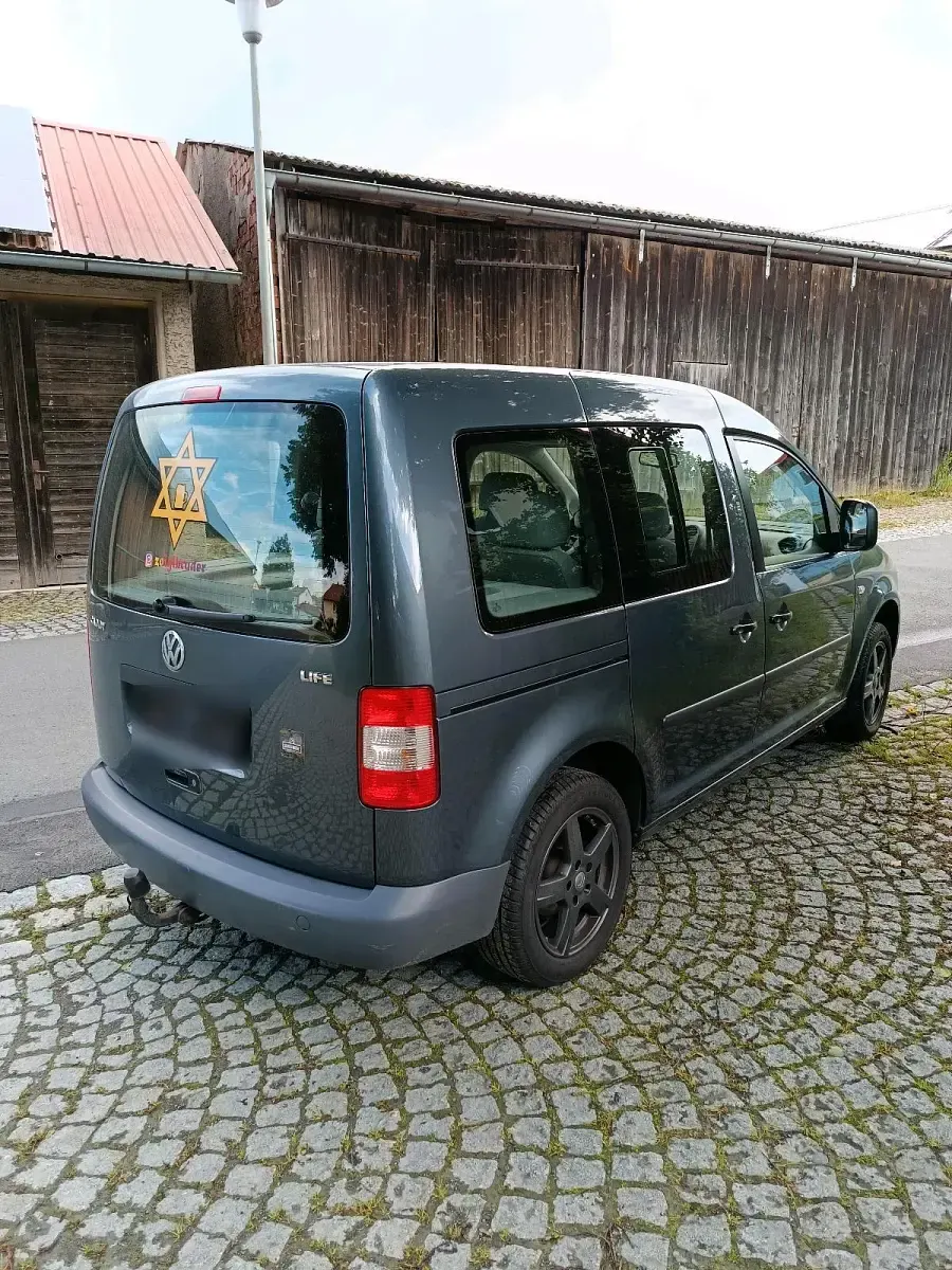 Gebraucht VW Caddy 80 PS (58 kW) 2010 Grau Van / Kleinbus