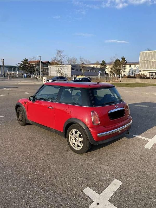 Gebraucht Mini ONE 90 PS (66 kW) 2003 Rot Kleinwagen