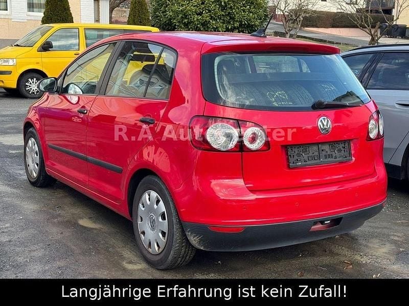 Gebraucht VW Golf VI 105 PS (77 kW) 2008 Rot Kleinwagen