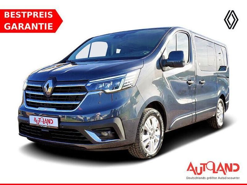 Grau Gebraucht 2022 Renault Trafic Van | 32.950 € (Guter Preis) - Bild 1/4
